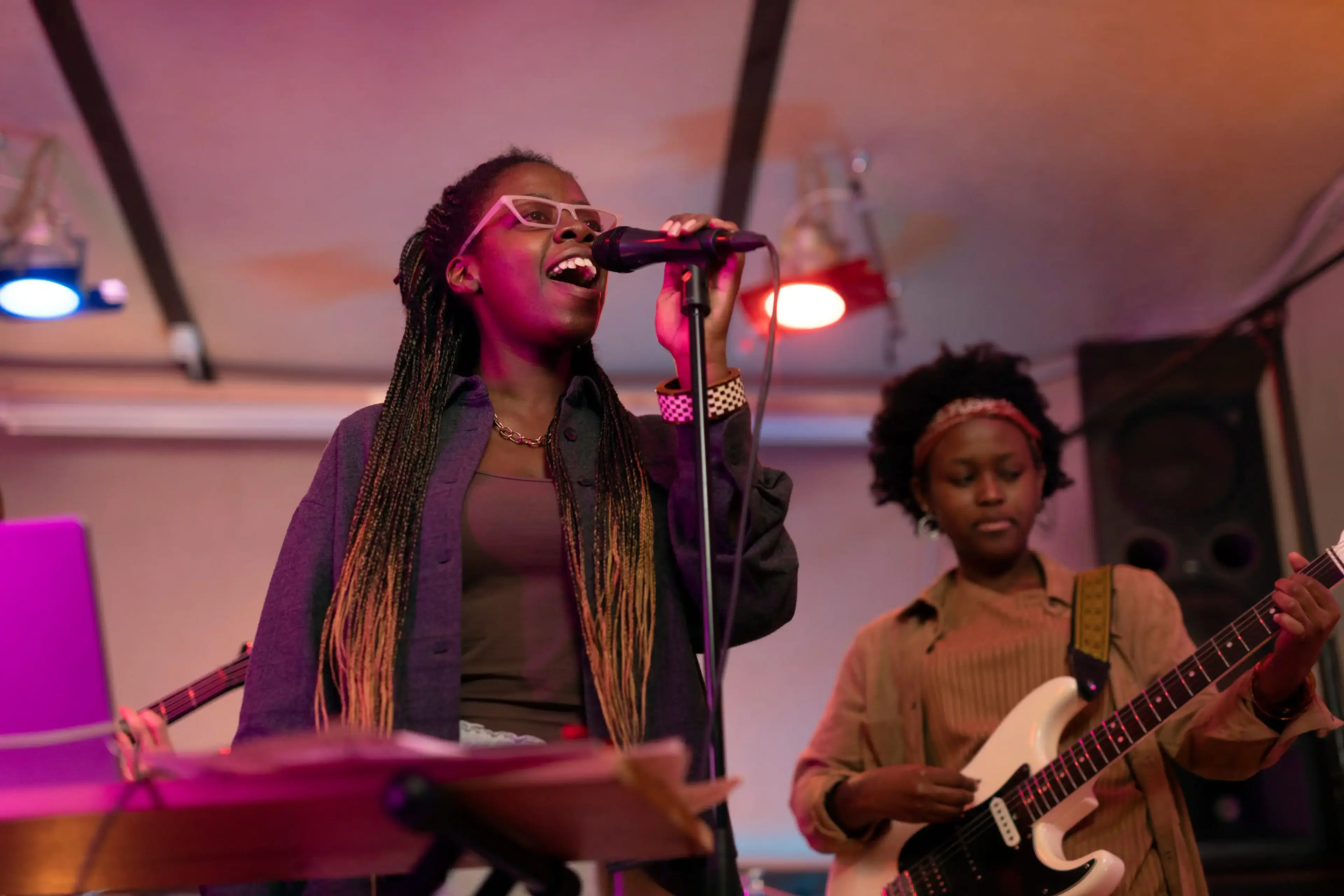 /images/band-musicians-event.webp